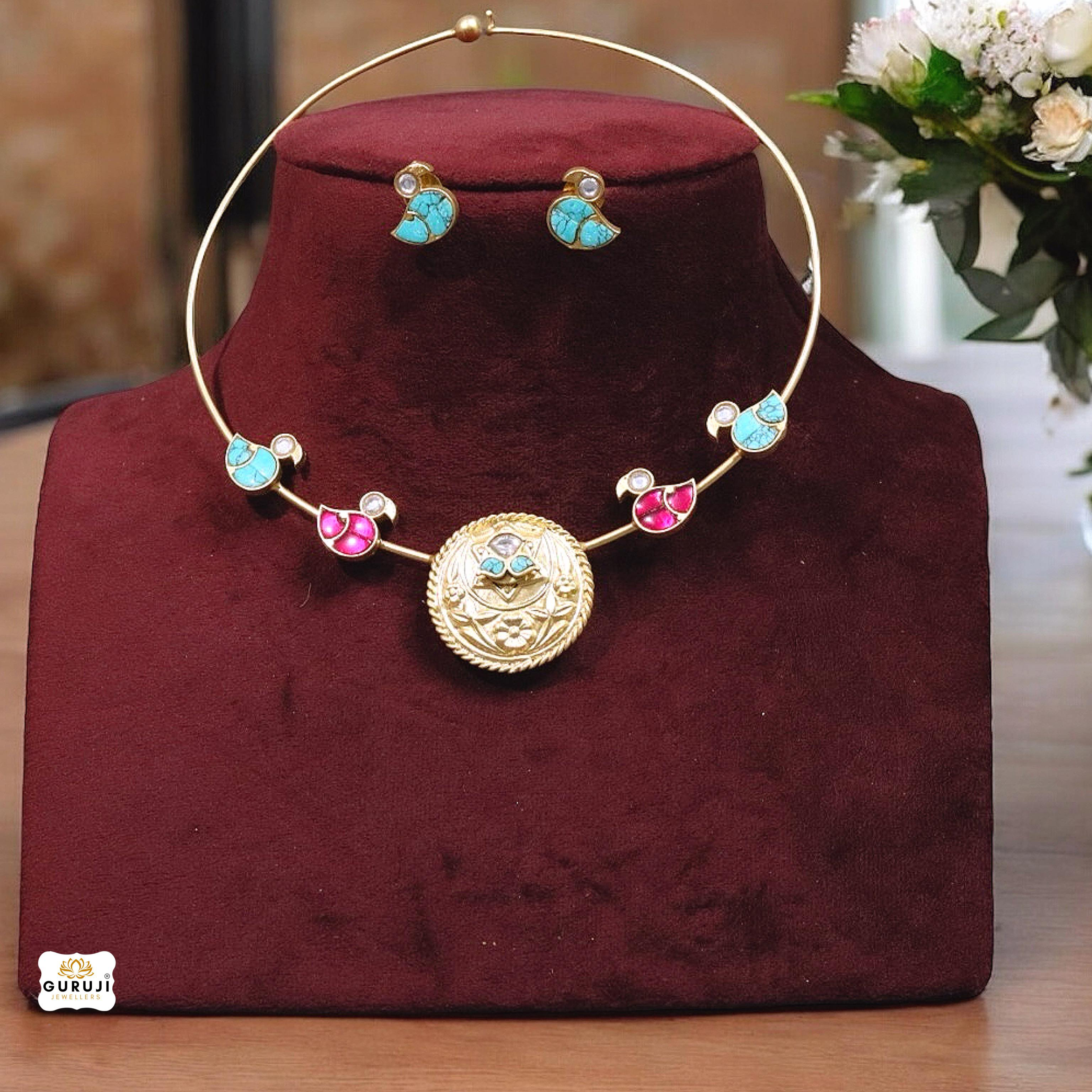 Handcrafted Hasli Set