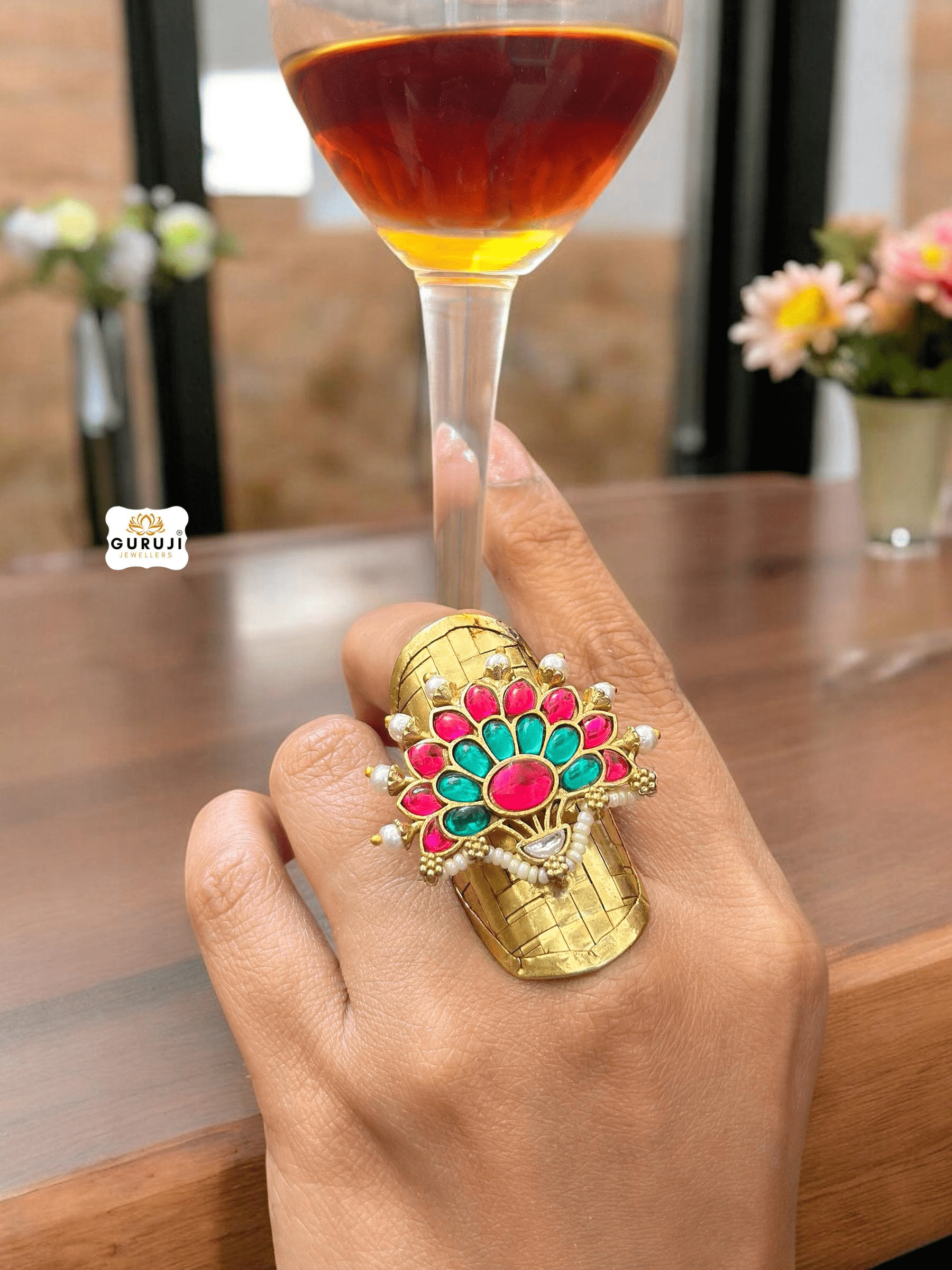 Exquisite Sculptural Ring with Artistic Design